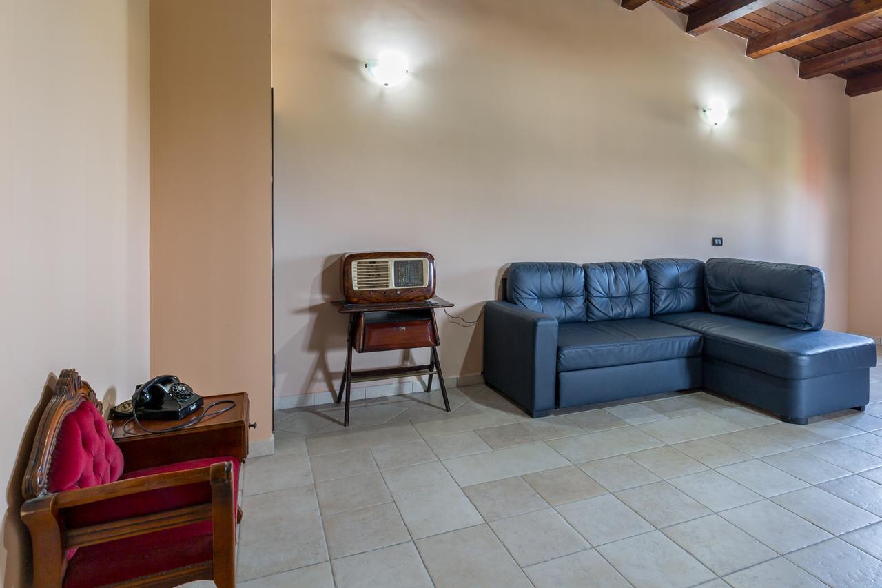 Villa Stefy Apartments Avola Eksteriør bilde